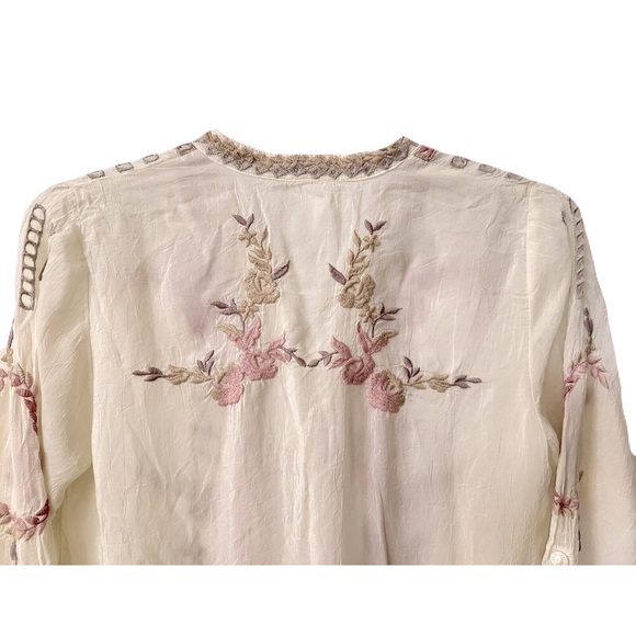 Johnny Was Womens Size Small Floral Embroidered Boho Clio Tunic in Shell Beige - Picture 8 of 11